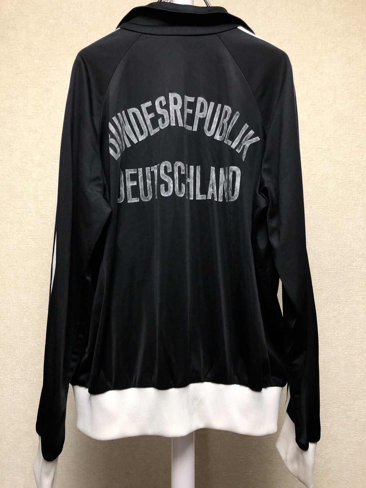 セブンティーズハンガリー製adidas〉70年代ハンガリー製 adidas セブンティーズハンガリー製adidas〉70年代ハンガリー製 adidas