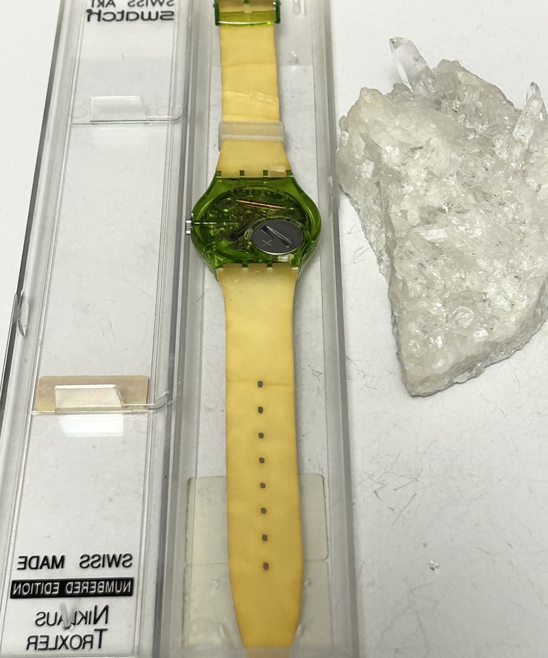 83年創立スイスウォッチ初期リリースモデル80-90,s初期SWATCH