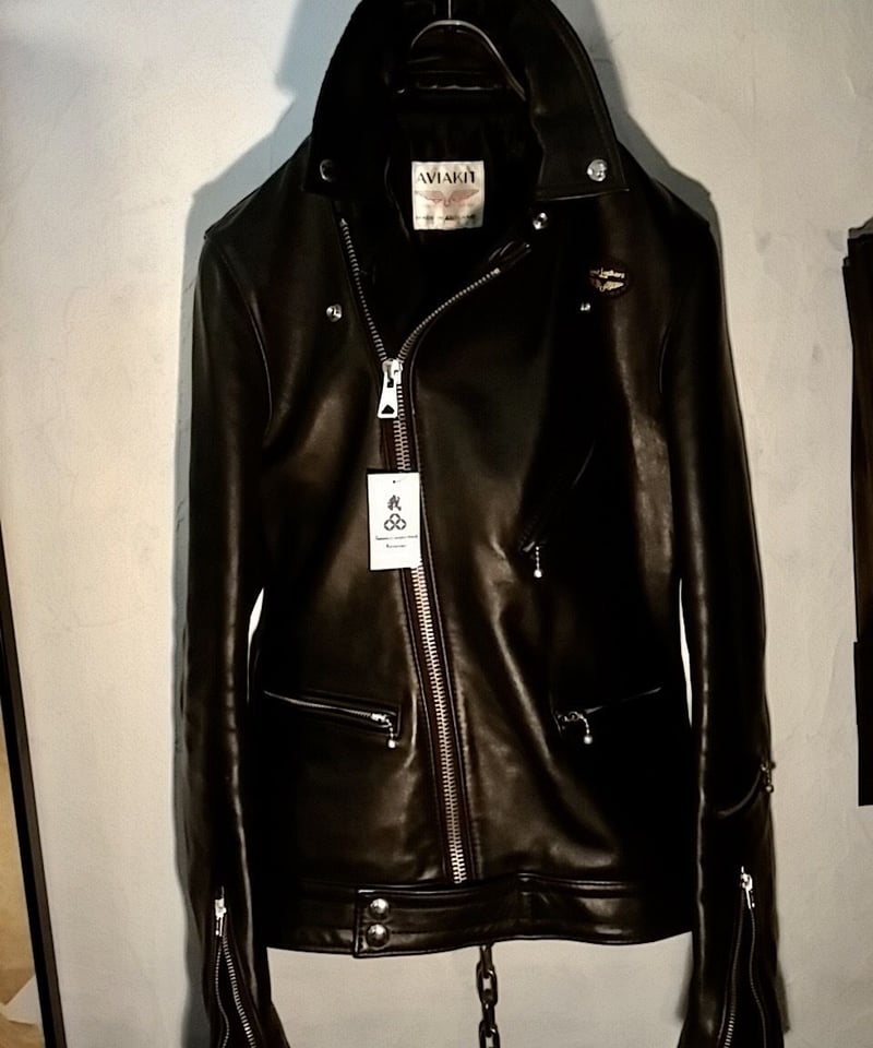 ルイスレザーオールドモデルタイトフィット〉UK製Lewis Leathers441T