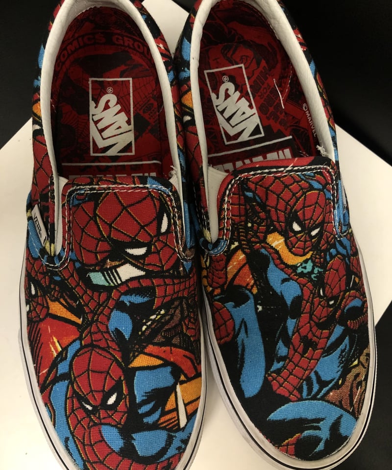 プレミアムダブルネームスリッポンユニセックスサイズ〉MARVEL × VANS ...