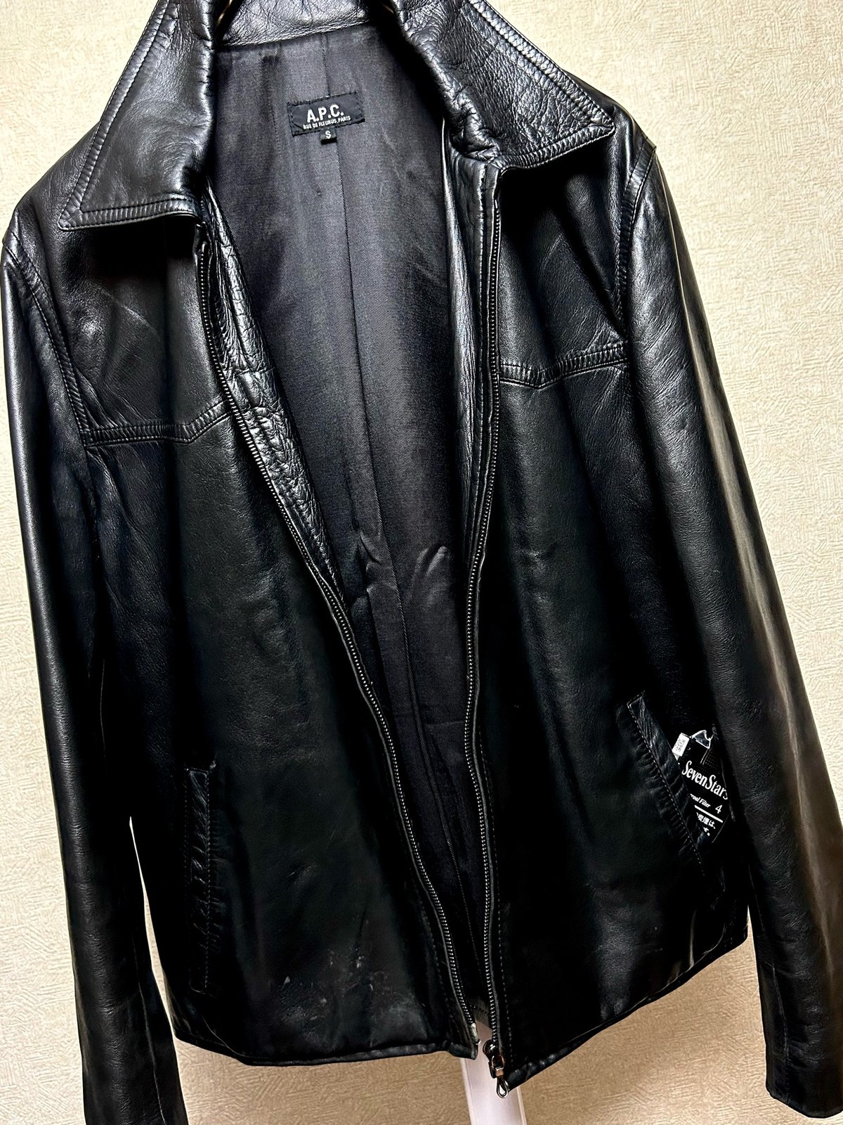希少 A.P.C. フランス製 レザー調パーカー ブラック （A.P.C.