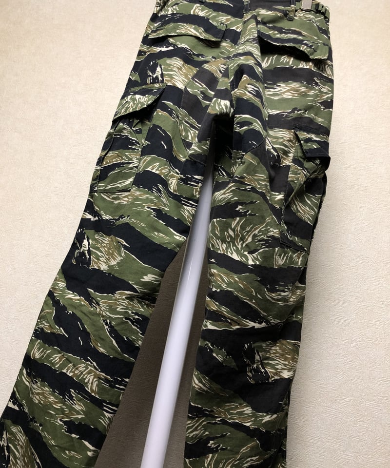 U.S.A.製80年代コアファクトリー〉U.S.A.製82,s URBAN SURPLUSタ