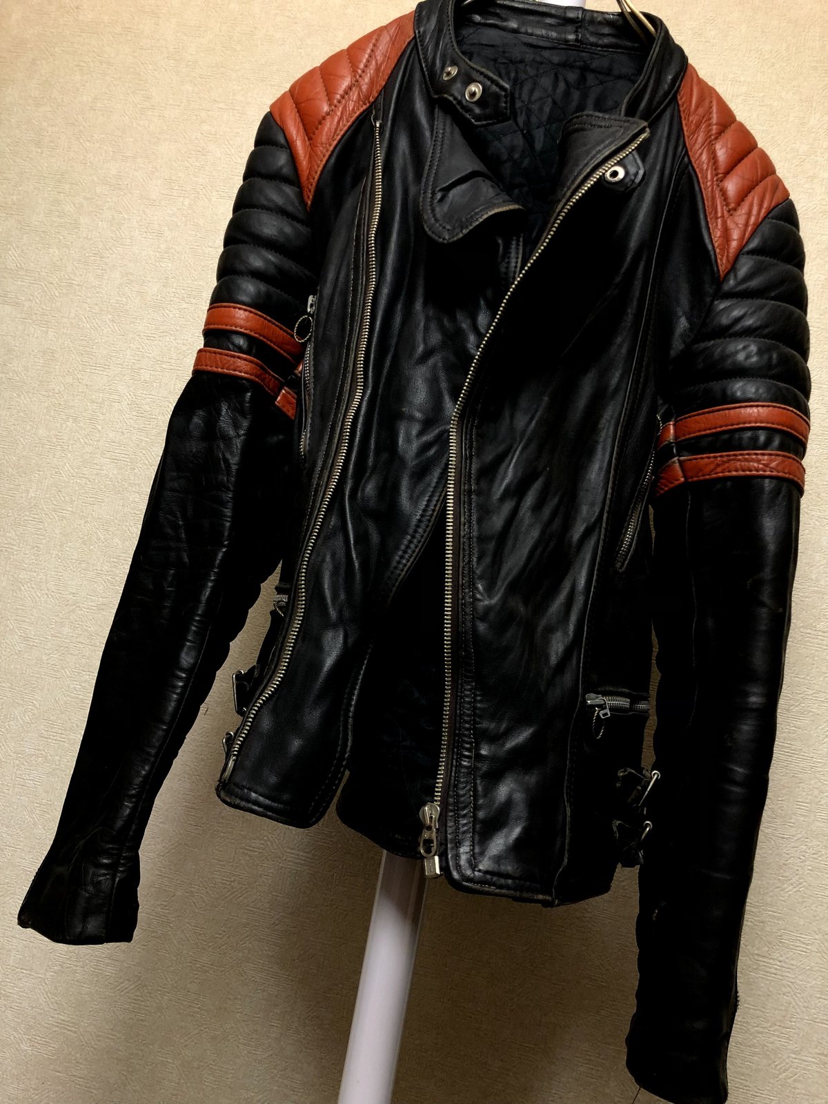 セブンティーズシボ革UK R&Rライダーススペシャルプライス》70,s セブンティーズシボ革UK R&Rライダーススペシャルプライス》70,s
