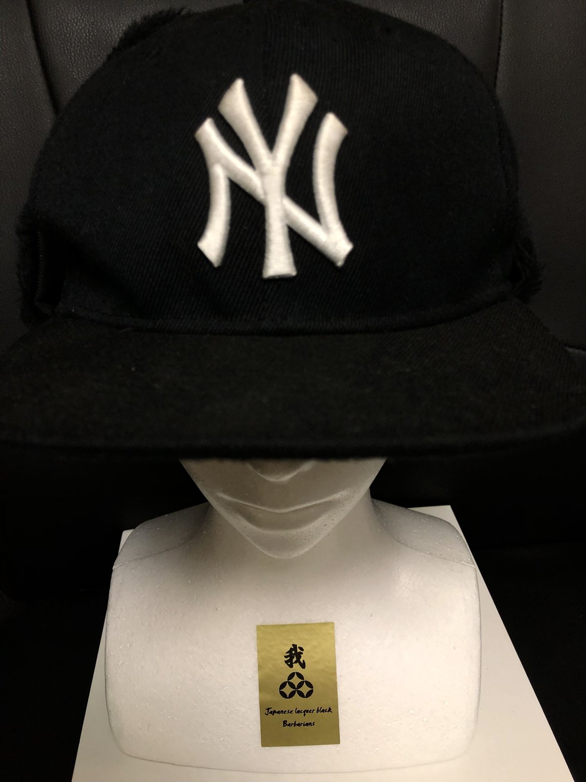 ニューエラオールドモデル美品〉New Era 59FIFTYトラッパー ニューエラオールドモデル美品〉New Era 59FIFTYトラッパー