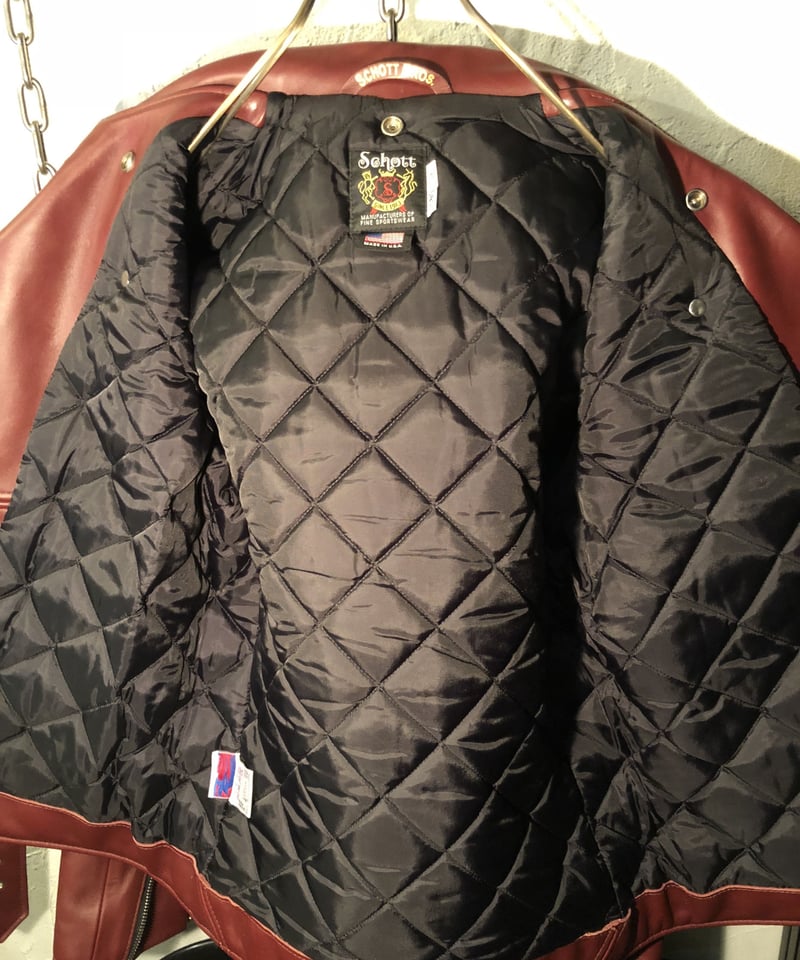 モダニカルワンスター希少R&Rレッドカラー極上美品〉Schott