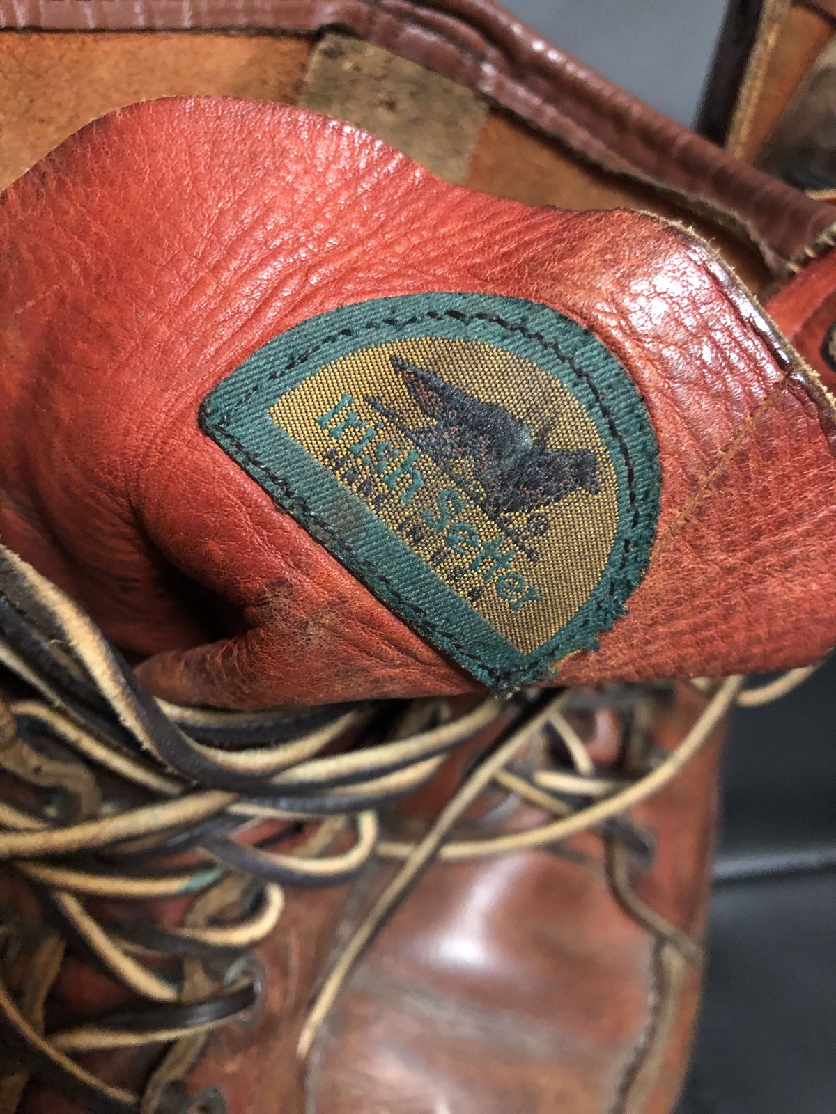 Red Wing アイリッシュセッター 半円犬タグ アメカジ レアアイテム fit=scale-down,w=1200