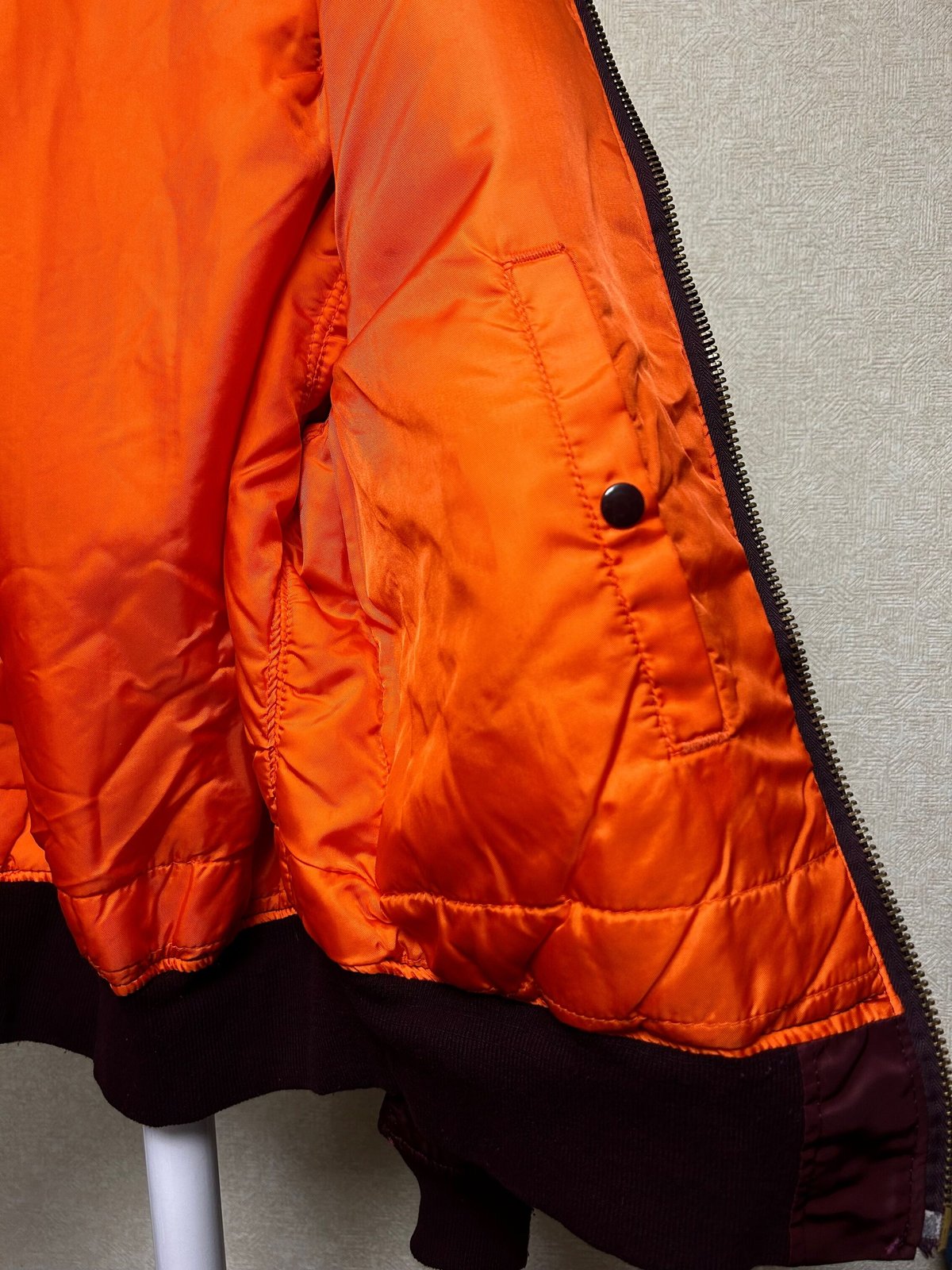 USA製 MA-1 IDEAL ZIP 80-90's フライトジャケット 赤 U.S.A.製時代80,s IDEALジッパー希少カラーMA-1〉U.S.A.製80年代