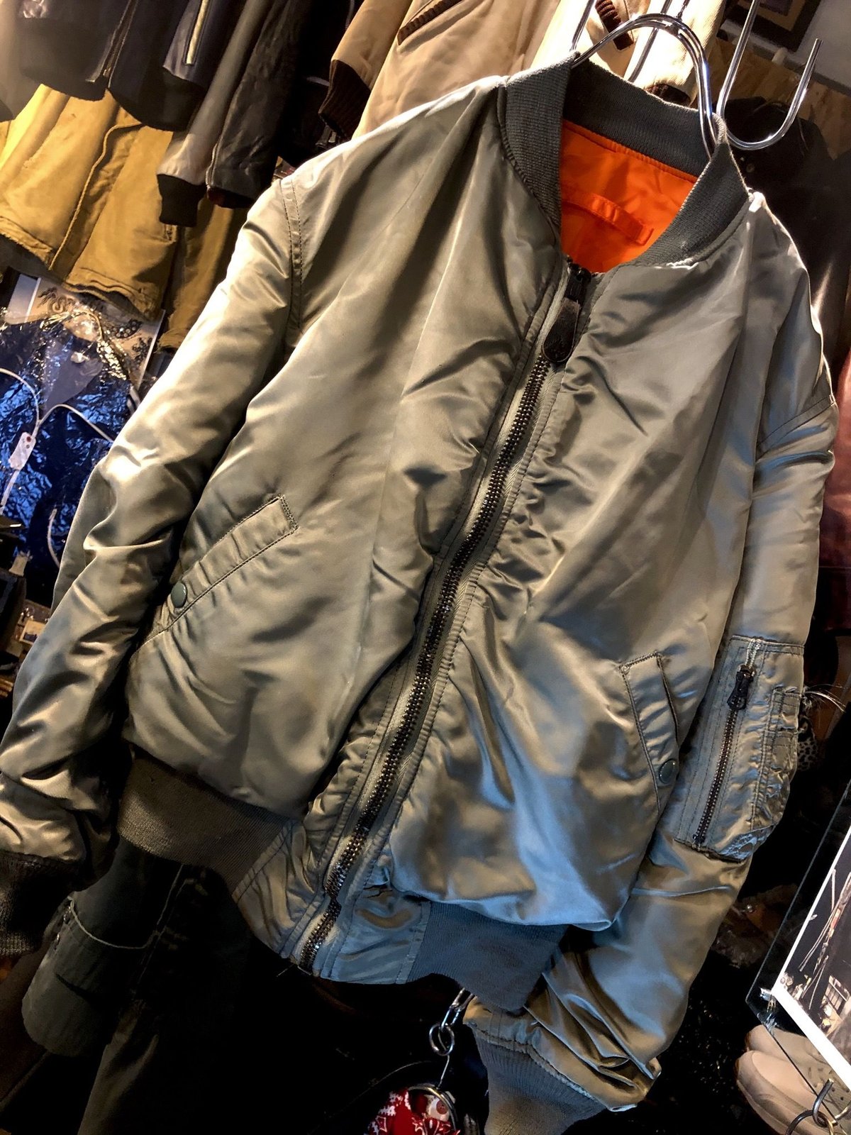 ☆60s縦ステッチ！米軍実物1969契約 USAF MA-1 D/貴重なSサイズ