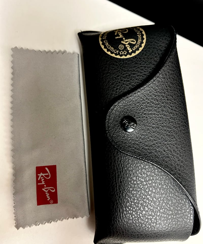 永遠不滅人気Ray・Banサングラスケース付き美品〉Ray・Banメタル