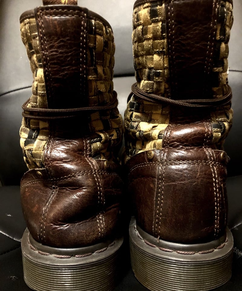 【美品】Dr.Martens 6ホール 迷彩ブーツ UK9 レアモデルアーカイブスDr.Martens〉アーカイブ年代Dr.Martens希少迷彩