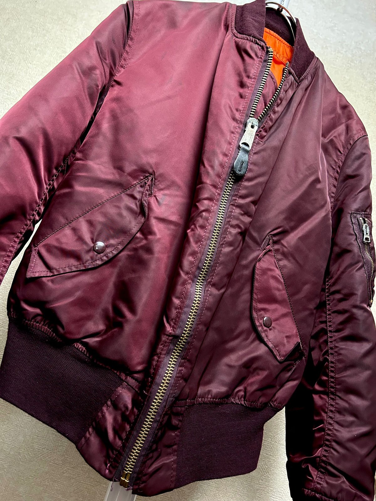 U.S.A.製時代80,s IDEALジッパー希少カラーMA-1〉U.S.A.製80年代 U.S.A.製時代80,s IDEALジッパー希少カラーMA-1〉U.S.A.製80年代