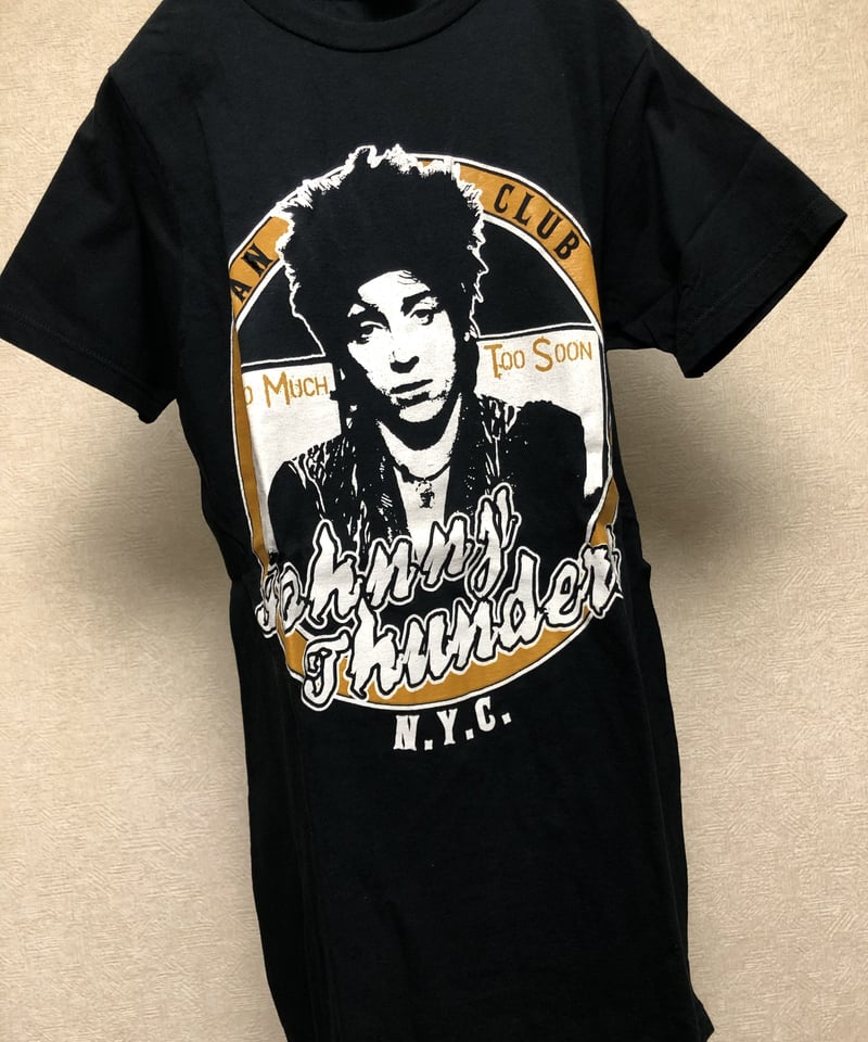 伝説ニューヨークパンクロッカージョニーサンダースTee〉伝説