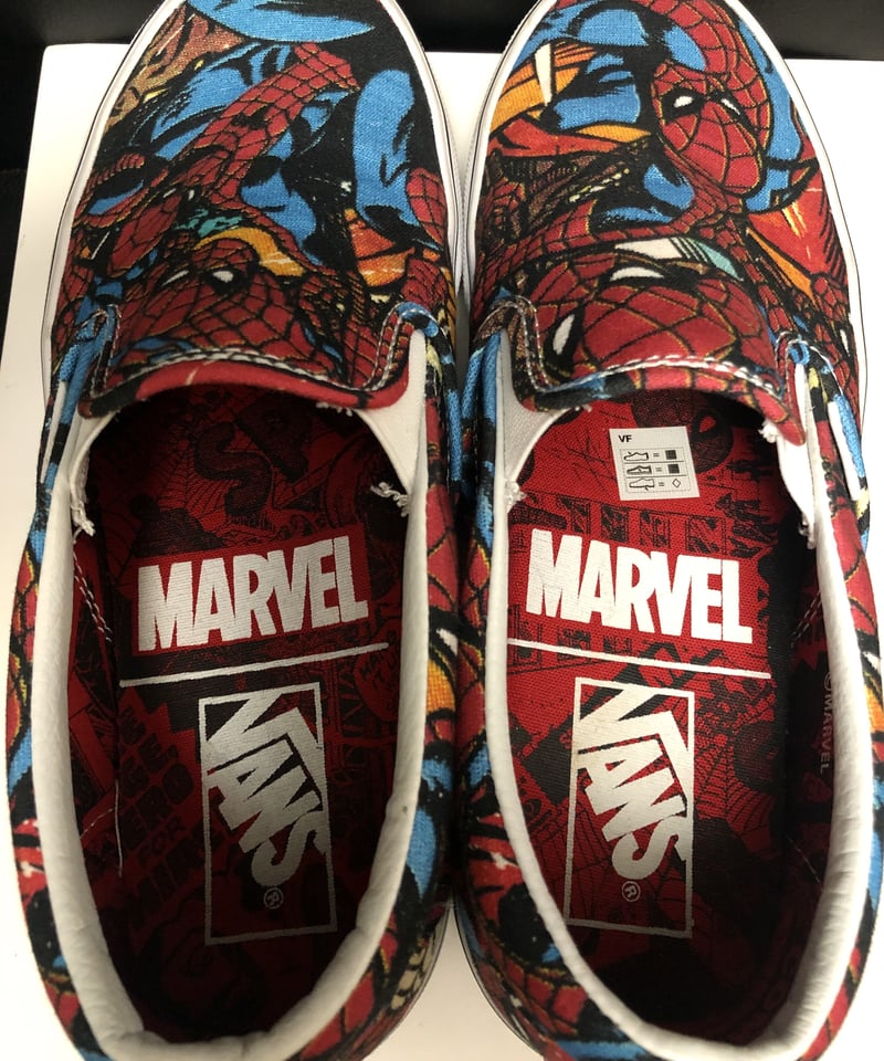 プレミアムダブルネームスリッポンユニセックスサイズ〉MARVEL × VANS 