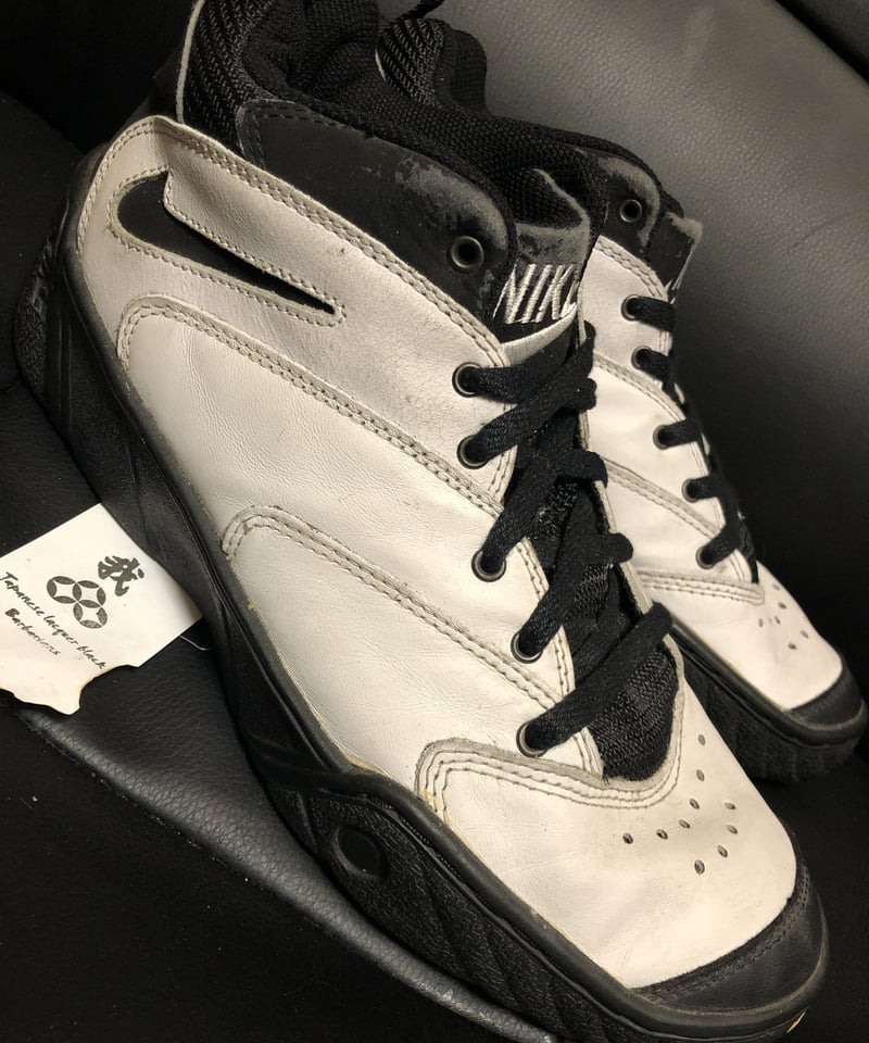 目玉・幻のオールドレアモデル〉95年製NIKE PENETRATOR Mid WHITE黄金