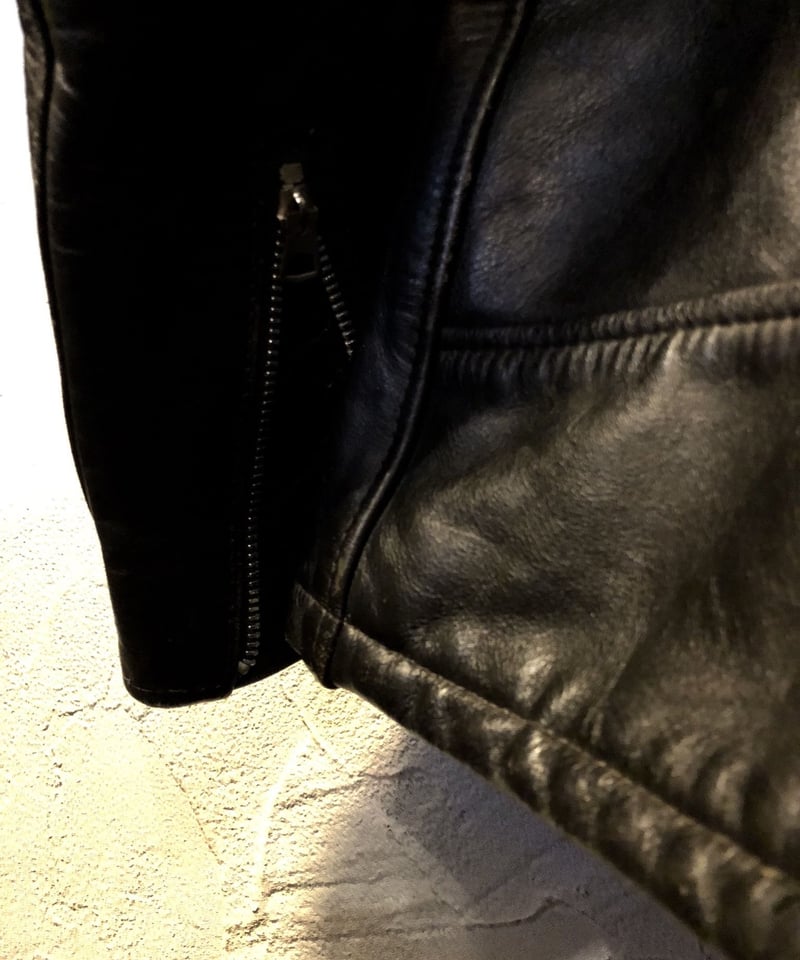 目玉美品ヴィンテージ Schott 70年代牛タグPERFECTO U.S.A. 逆ハ型