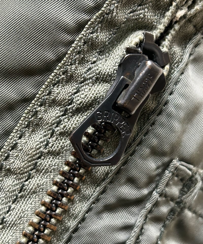 ヴィンテージ ミリタリー SCOVILL ジッパー セット MA-1 L-2B 米軍支給年代NAM戦期SCOVILLジッパーMA-1〉米軍支給年代69年製