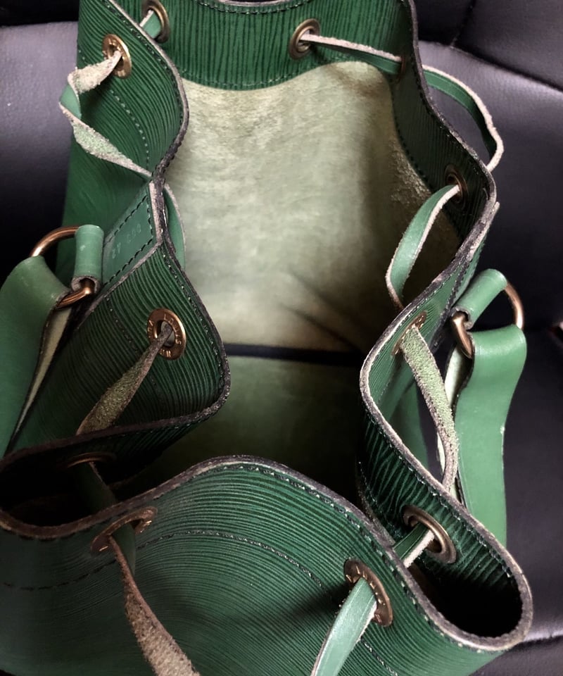 アーカイブス80年代ルイヴィトン極上美品〉LOUIS VUITTON86年製エピ