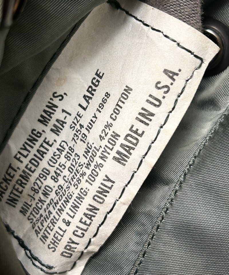 米軍支給年代NAM戦期SCOVILLジッパーMA-1〉米軍支給年代69年製