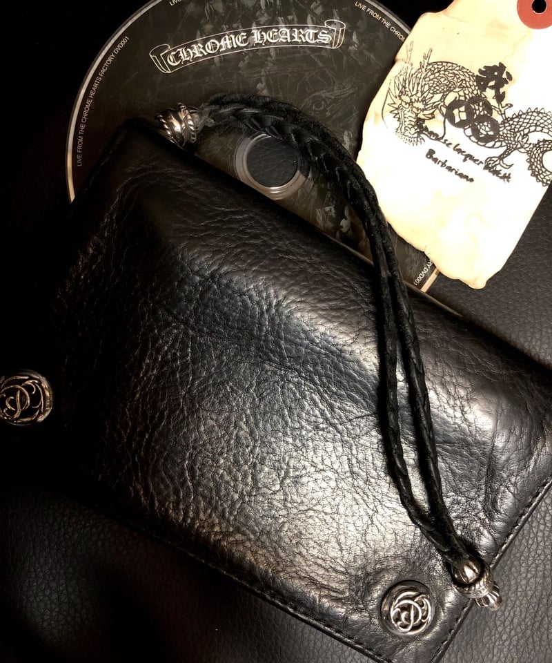 目玉》Chrome Hearts 2ZIP STRAP WALLET BLK FLORAL美...