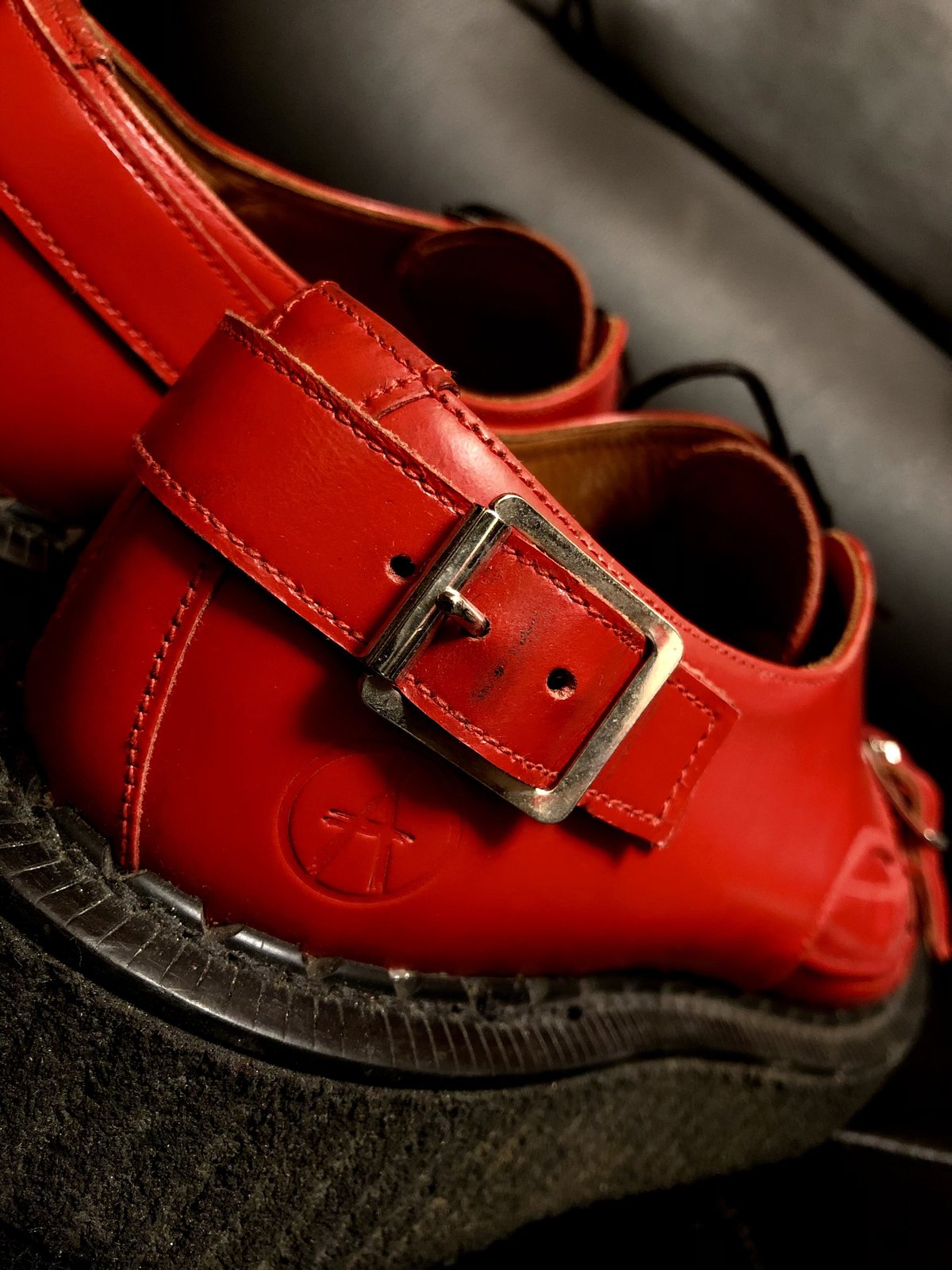 超目玉伝統ブリティッシュメーカーパンクロックSHOE 超目玉伝統ブリティッシュメーカーパンクロックSHOE