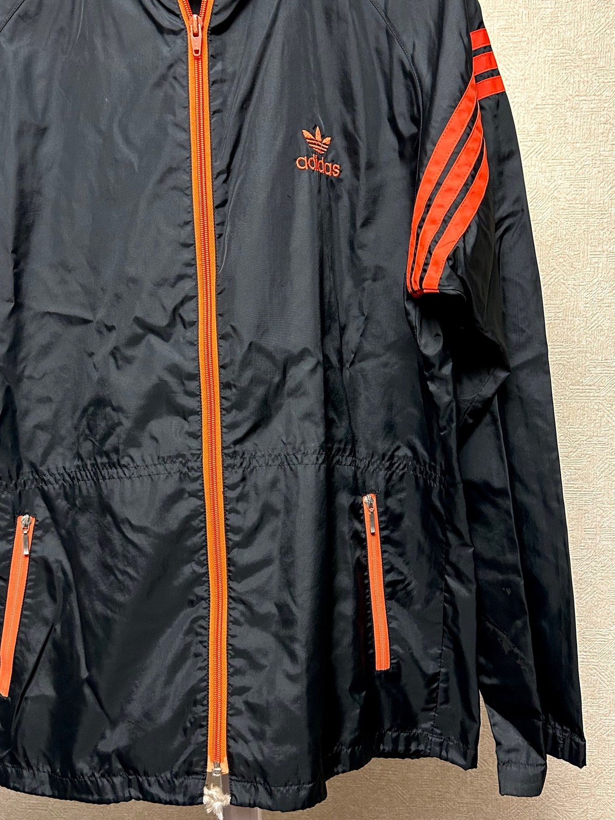 ジャイアンツカラコンオールドエイティーズadidas〉80年代