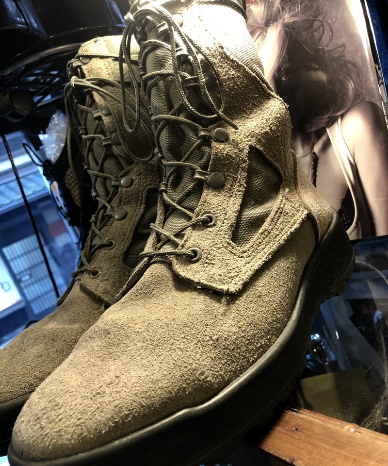 Air force desert outlet boots