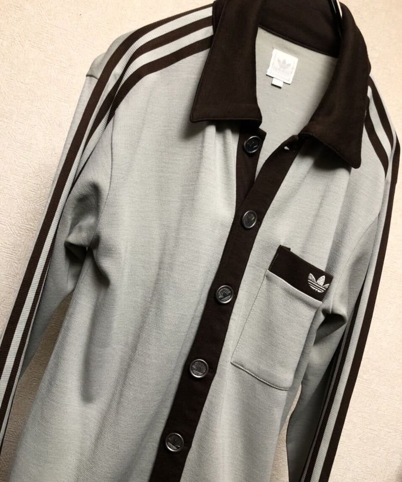 【希少】オールドadidas メタルボタン ヴィンテージ ジャケット 万国旗 オールドadidas希少メタルボタン》adidasオールドモデル04年製希少