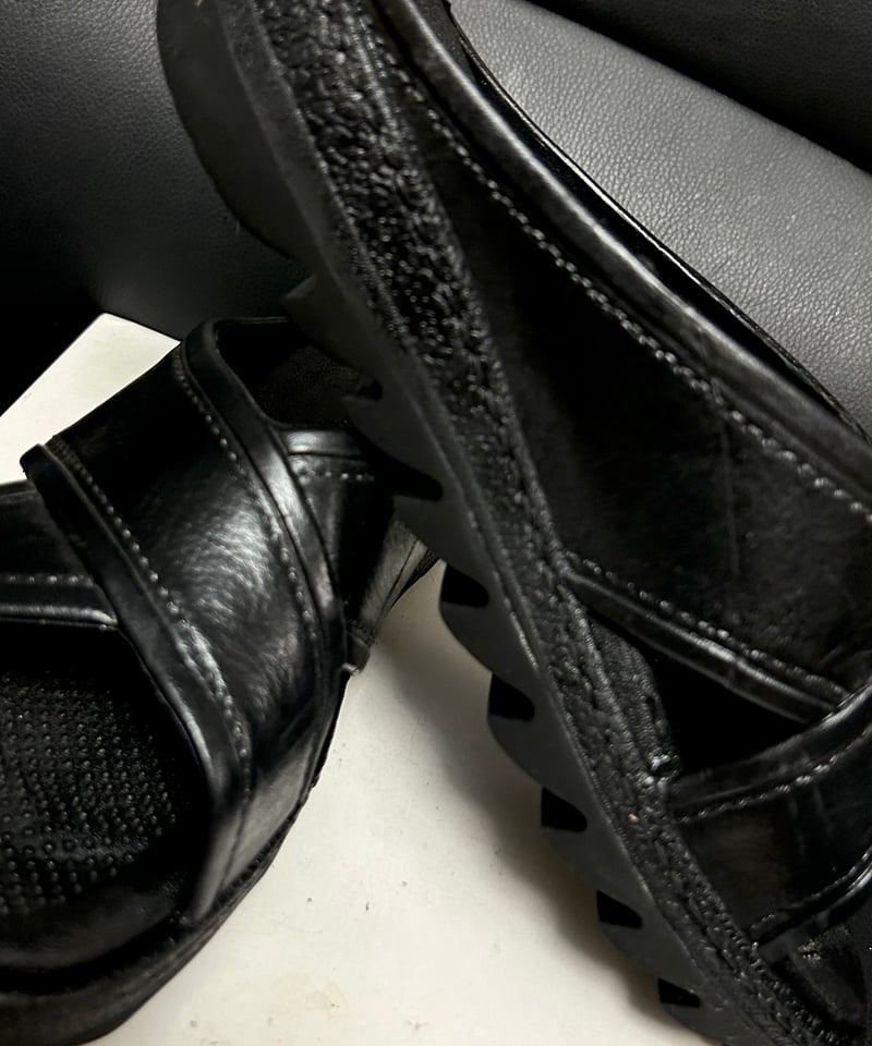 アーカイブbenchシャークソールPVCレザーサンダル〉benchベンサンCR