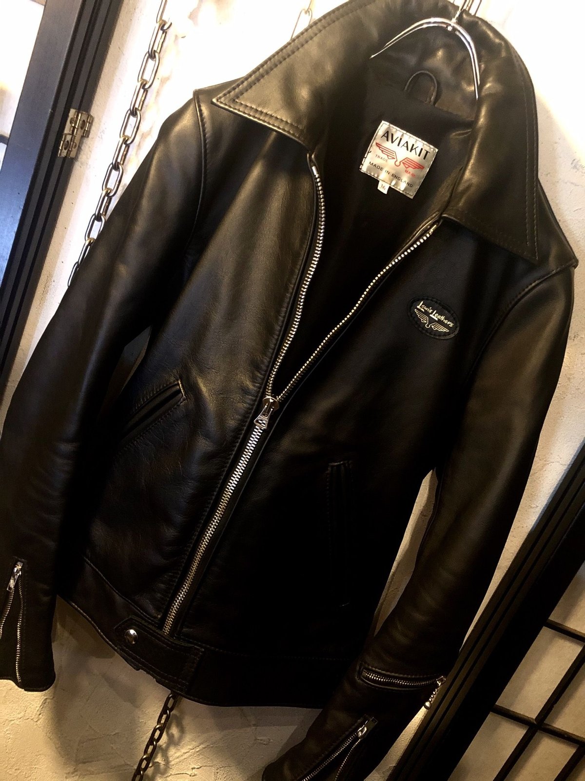 超目玉》Lewis Leathers CORSAIR MODELシングルライダース黄金サイズ