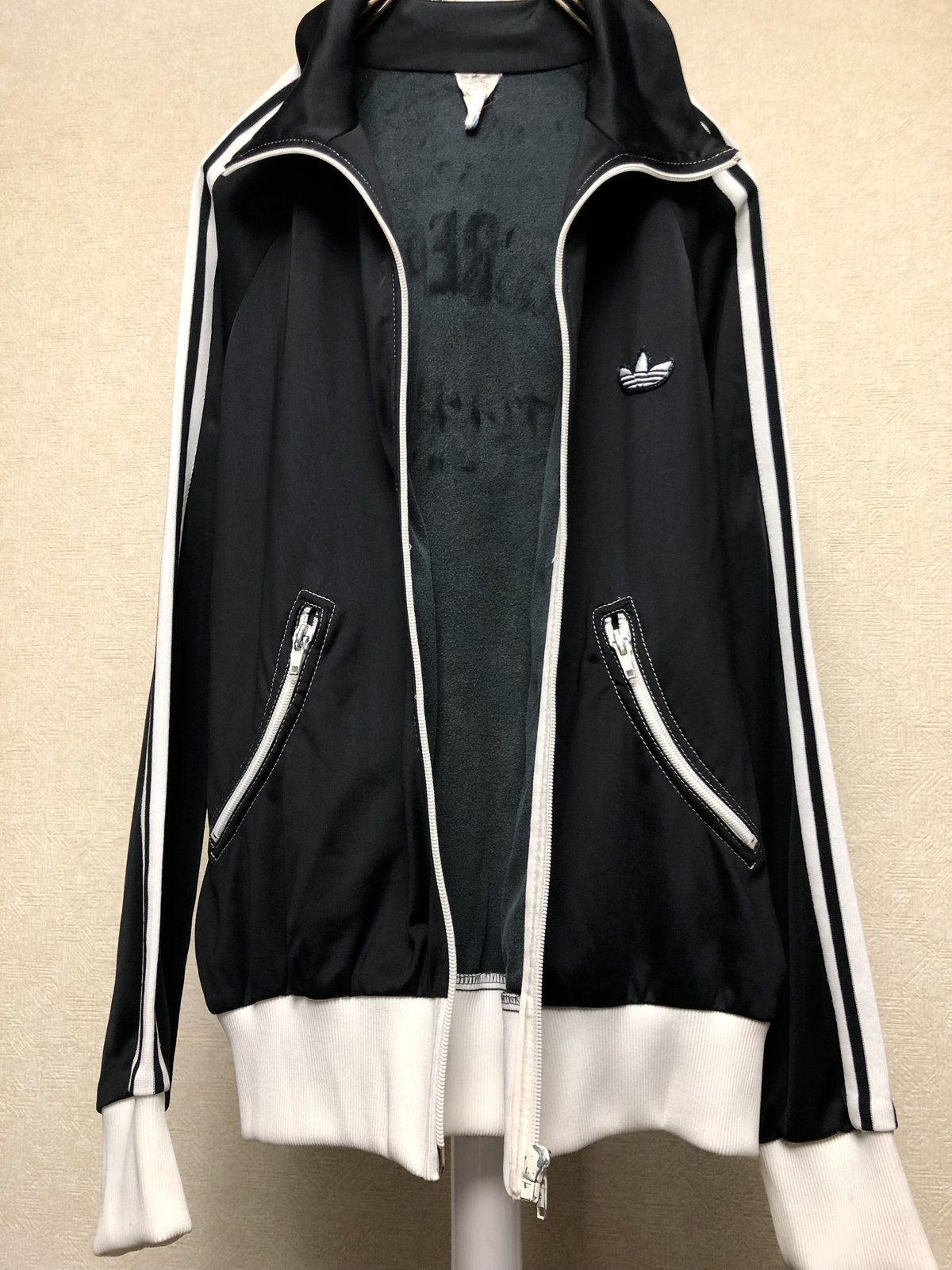 セブンティーズハンガリー製adidas〉70年代ハンガリー製 adidas セブンティーズハンガリー製adidas〉70年代ハンガリー製 adidas