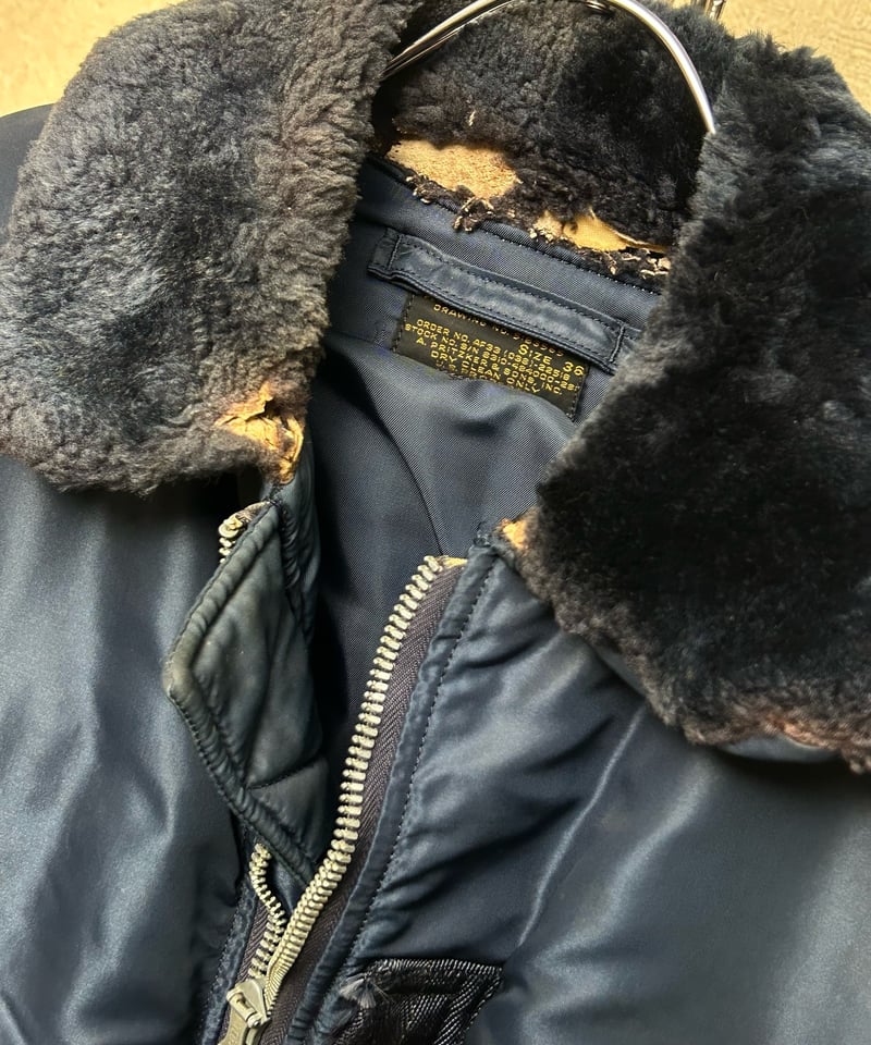 ♦️実店舗限定販売♦️〈米軍実物シンボリックフォーティーズ〉米軍