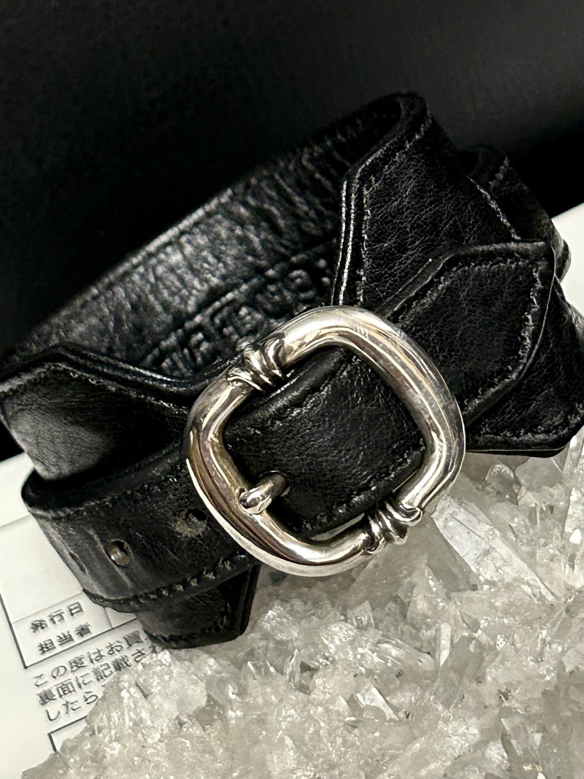 〈帝王クロムハーツR&Rガンスリンガーブレスレット〉Chrome Hearts R&R TINY  BUCKLEガンスリンガーレザーブレスレット国内直営店インボイス付き美品スペシャルプライス