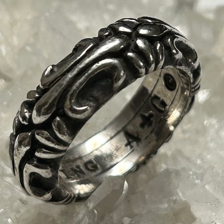A&G ピアス シルバー 習え