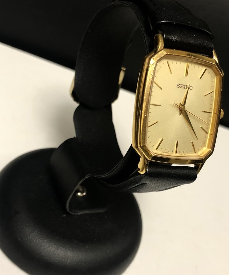 akio　　　　　　　　　　　　　　【Vintage】イタリア製／正規品 オールドモデルSEIKO〉MADE IN JAPAN オールドモデルSEIKO 8J41-O