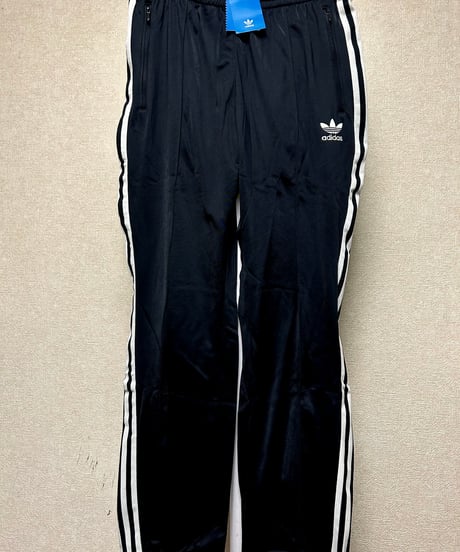 〈クラバーストリートオールドモデルアディダスジャパン正規品〉アディダスジャパン正規品2003,s BLACKX LEGACYトラックパンツリアル年代フラッシャータグ付未使用品スペシャルプライス