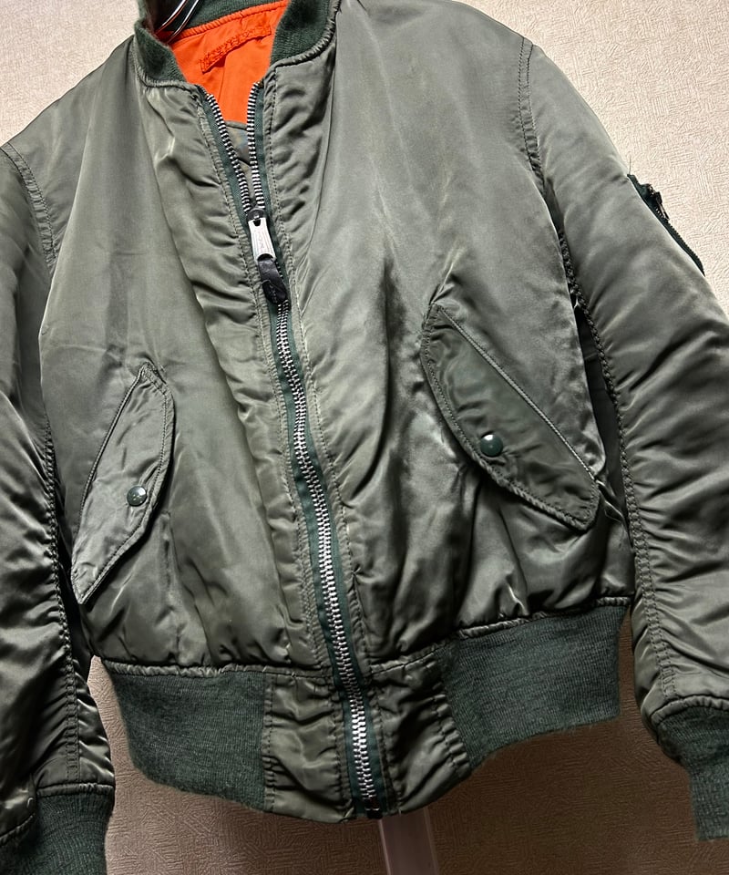 U.S.A.製期枯渇80年代ALPHA社MA-1〉U.S.A.製期80年代初期名門ALPHA