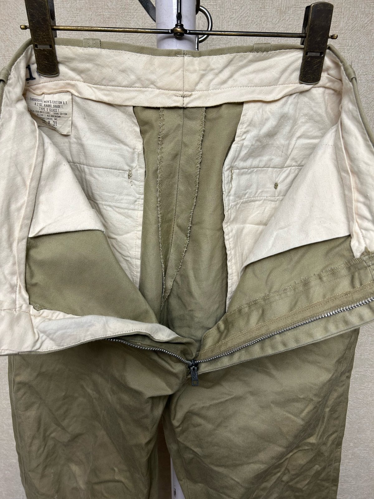 美品　米軍実物　U.S.M.C. 69年製　アルミジッパー　チノパン　w31 米軍実物U.S.M.C.69年製アルミジッパーチノトラウザーズ〉米軍実物海