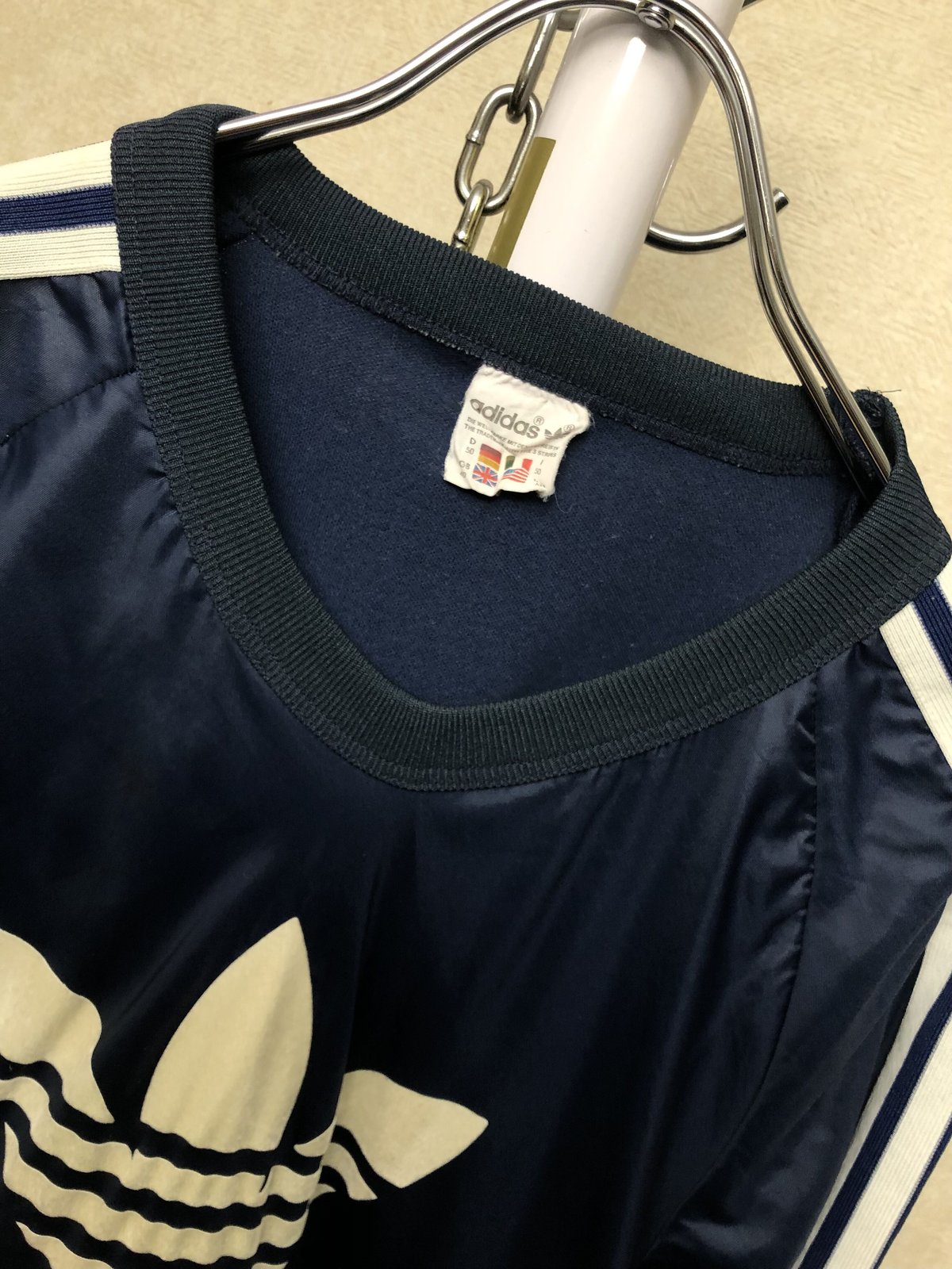 80s adidas Sサイズ オーストリア製 ジャージ 万国旗タグ 80s adidas Sサイズ オーストリア製 ジャージ 万国旗タグ