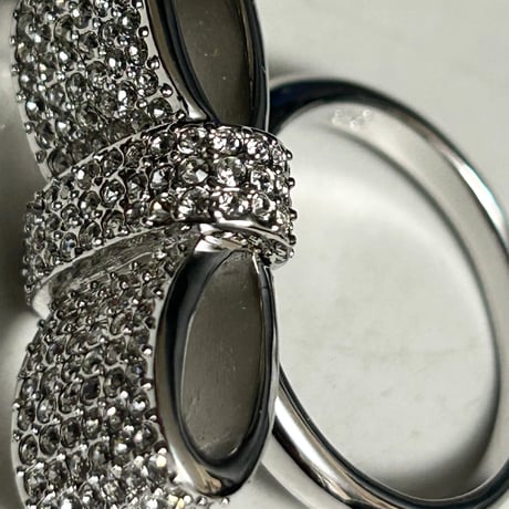 スワロフスキーリング | STORES