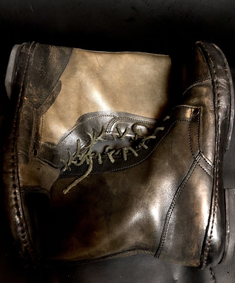 アルチザンクラフトミリタリーテイストブーツ〉CHRISTIAN PEAU