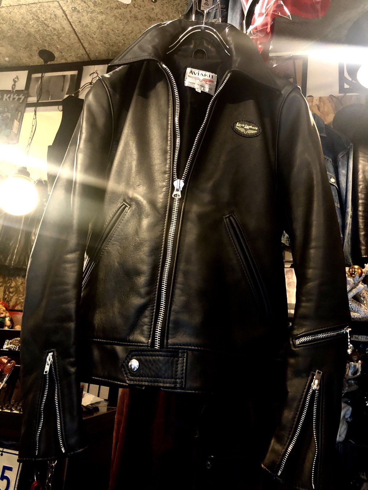 超目玉》Lewis Leathers CORSAIR MODELシングルライダース黄金 超目玉》Lewis Leathers CORSAIR MODELシングルライダース黄金