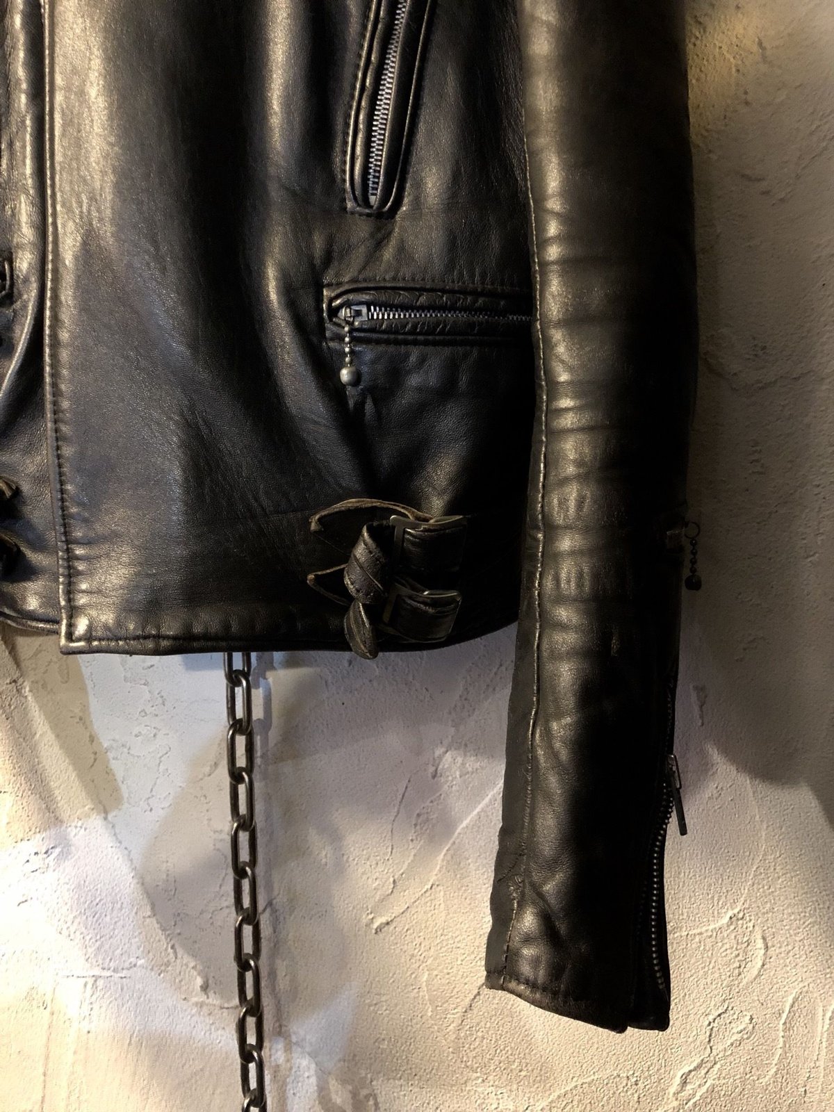 超人気枯渇ヴィンテージ・セブンティーズルイスレザー〉70年代中後期