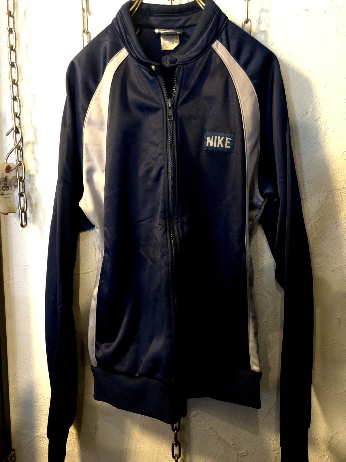 80s　 紺タグ　カマボコ　ゴツナイキ　　フェード 超目玉・再登場》紺タグ80,s NIKE 希少日本製 “カマボコタグ