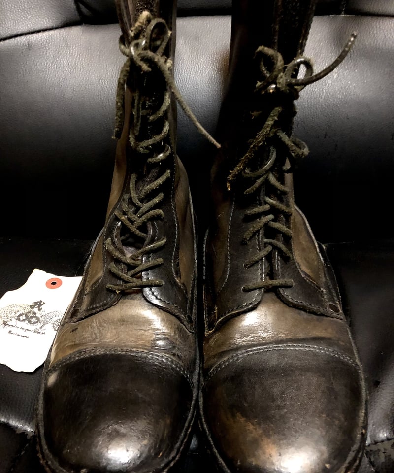 アルチザンクラフトミリタリーテイストブーツ〉CHRISTIAN PEAU