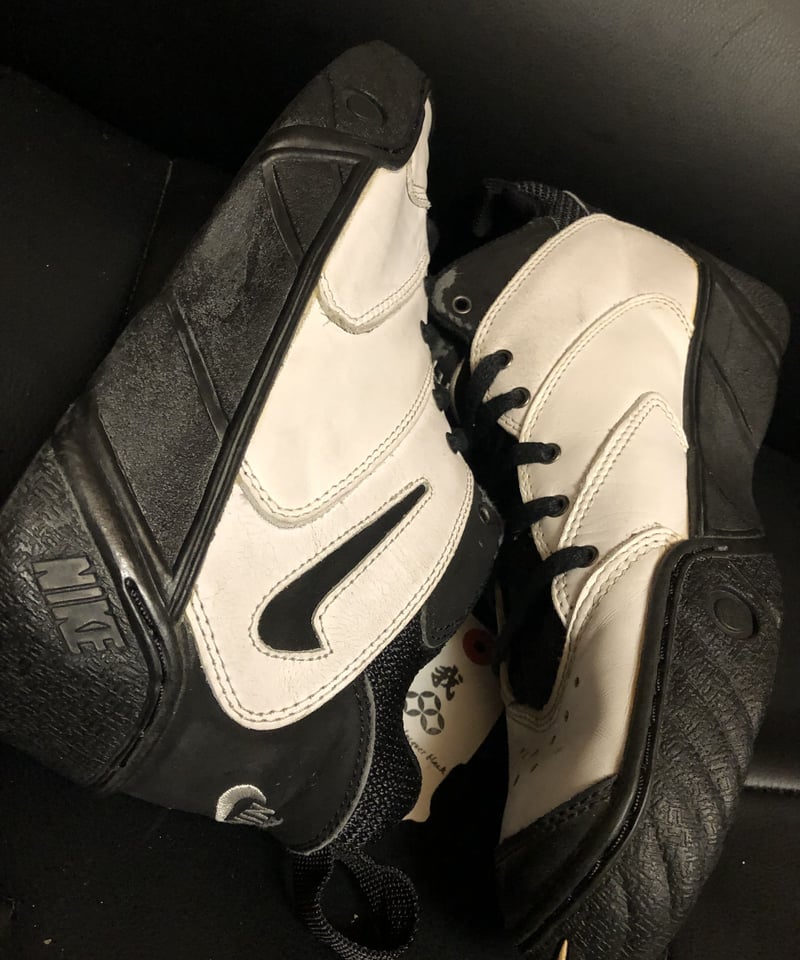 目玉・幻のオールドレアモデル〉95年製NIKE PENETRATOR Mid