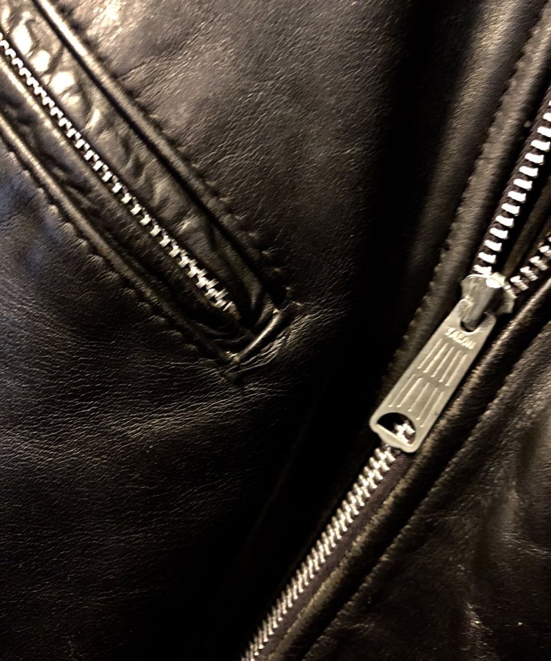 目玉美品ヴィンテージ Schott 70年代牛タグPERFECTO U.S.A. 逆ハ型