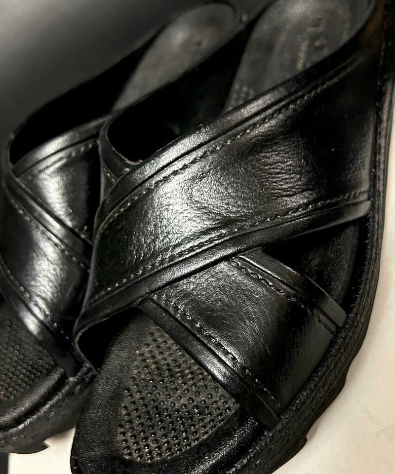アーカイブbenchシャークソールPVCレザーサンダル〉benchベンサンCR