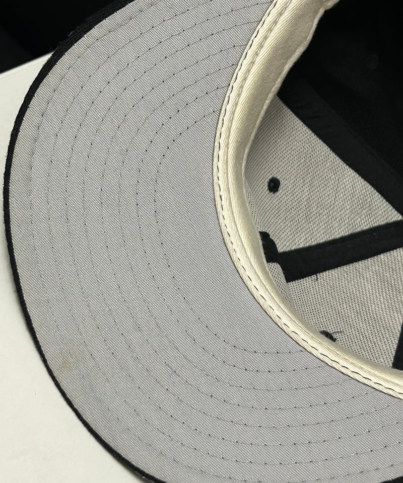 U.S.A.製時代希少80-90,s初期タグオールドNew Era〉U.S.A.製時代80-