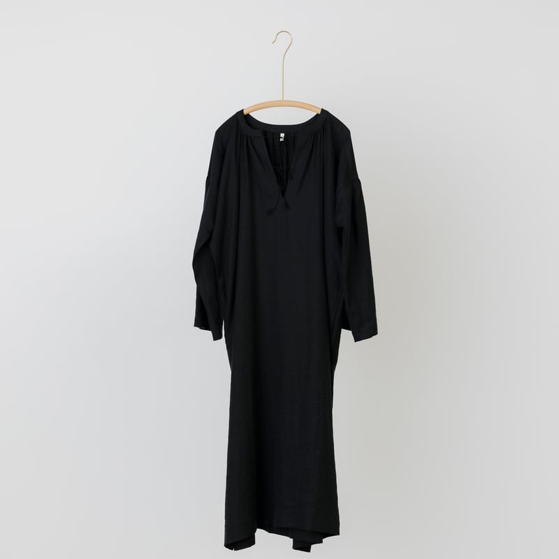 MM⑥ コクーン ワンピース ブラック42 異素材コンビコクーンワンピース <ブラック> | プラスオトハ