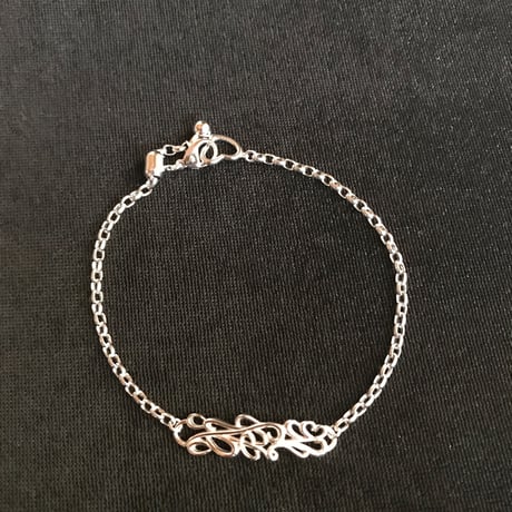 #10 CEORIZ  Bracelet. Yellow Gold or White Gold,